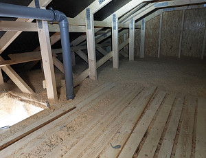 Zateplení stropu dřevostavby rodinného domu pomocí dřevovlákna